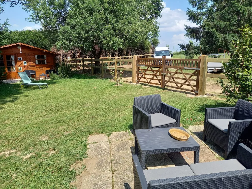 Aménagement extérieur à Bains-sur-Oust